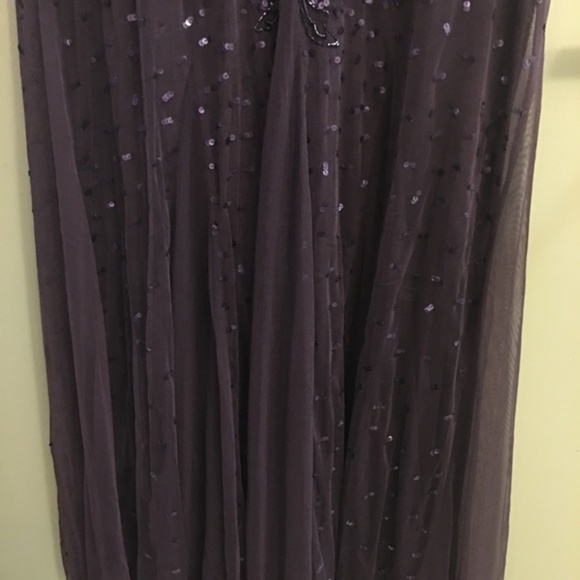 NWT Adrianna Papell CapSleeve Embellished Beaded sequined Gown Currant eggplant - Picture 5 of 8